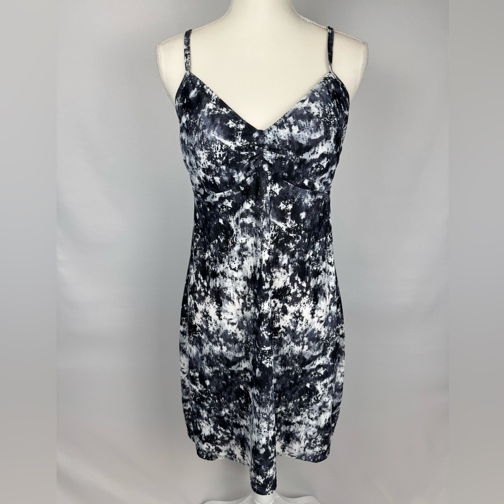 Athleta Zumma Swim Dress UPF 50+ Open Back Black Tie Dye Tennis Large Petite - Picture 4 of 12